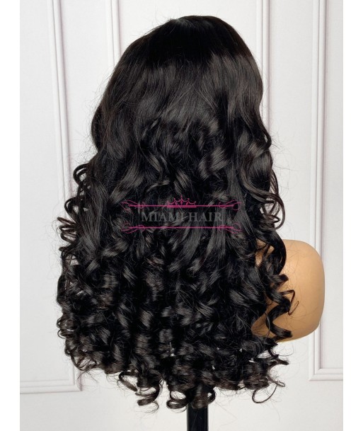 Perruque Lace Wig 13x4 Loose Body Wave - avec Effet Presque Double Drawn et Maximum de Volume en Cheveux Remy Profitez des Offres !