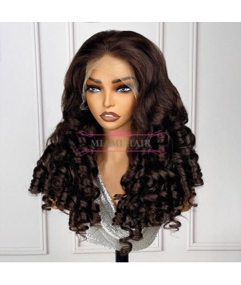 Perruque Lace Wig 13x4 Loose Body Wave  4 - avec Effet Presque Double Drawn et Maximum de Volume en Cheveux Remy la colonne vertébrale